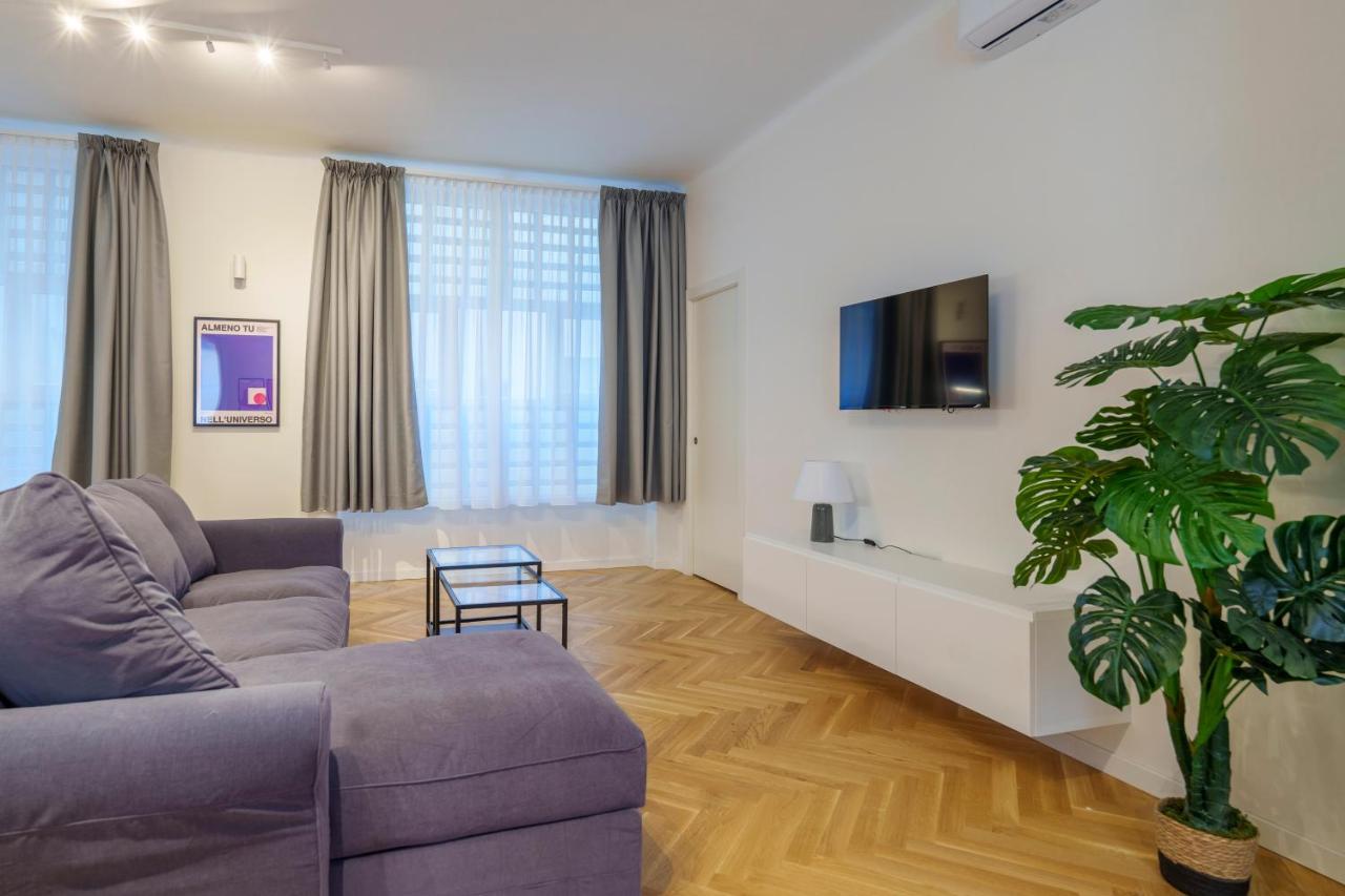 Апартаменти Duomo-Porta VeneziaLuxury Wifi E Netflix Мілан Екстер'єр фото